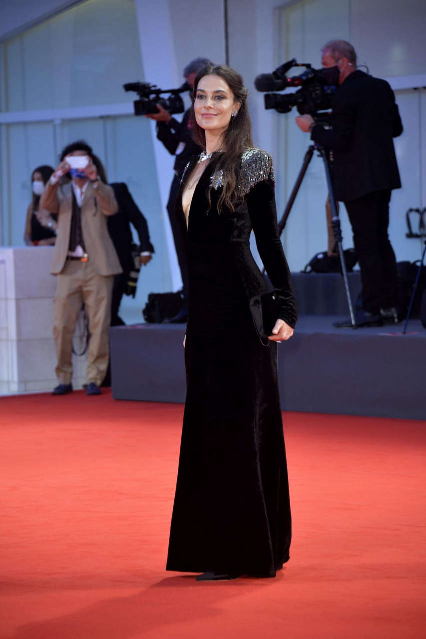 Annabelle Belmondo Flming Italy Best Movie Award 77th Venice Film Festival