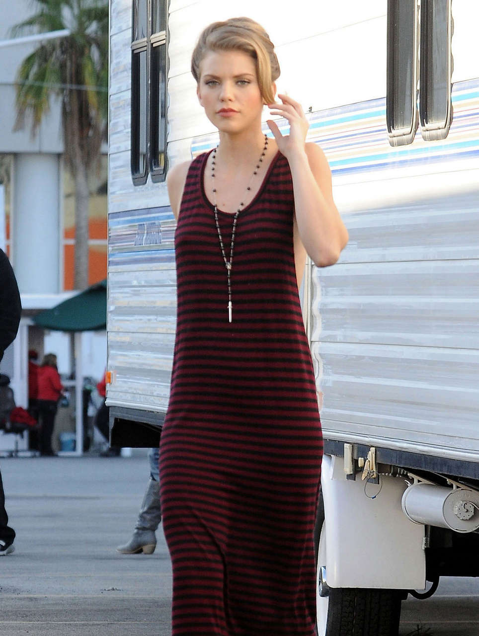 Annalynne Mccord On The Set Of 90210 In Hollywood