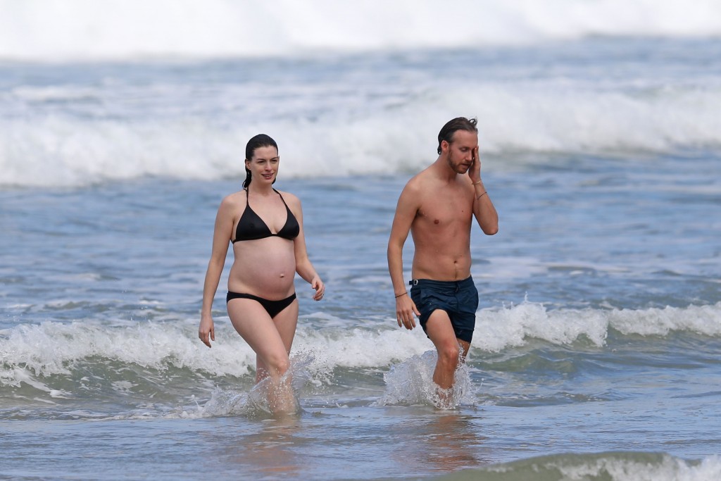 Anne Hathaway Bikini