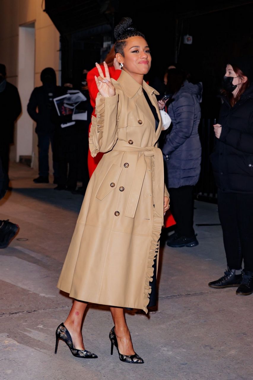 Ariana Debose Arrives Michael Kors Show Nyfw New York