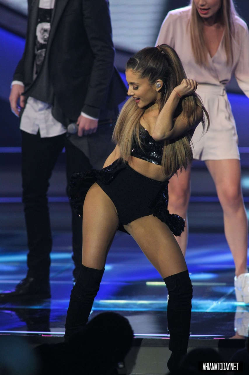 Ariana Grande Performs Swedish Idol Stockholm