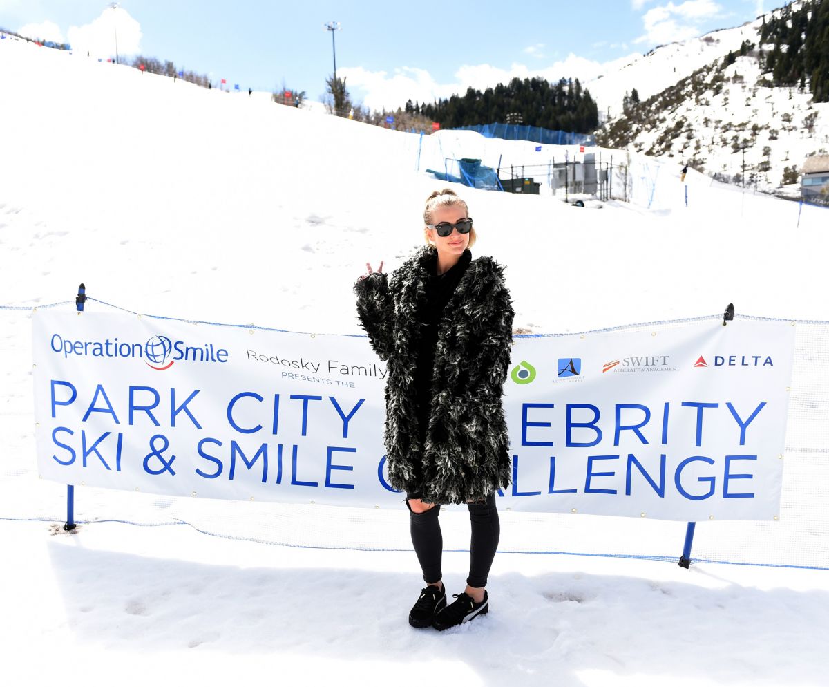 Ashlee Simpson Celebrity Ski Smile Challenge Utah Winter Olympic Park