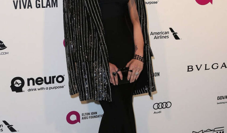 Ashleee Simpson Elton John Aids Foundations Oscar Viewing Party West Hollywood (6 photos)