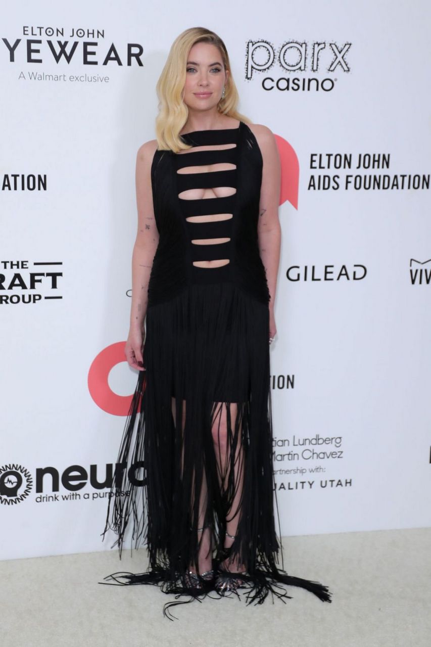 Ashley Benson Elton John Aids Foundation S 30th Annual Academy Awards Viewing Party West Hollywood