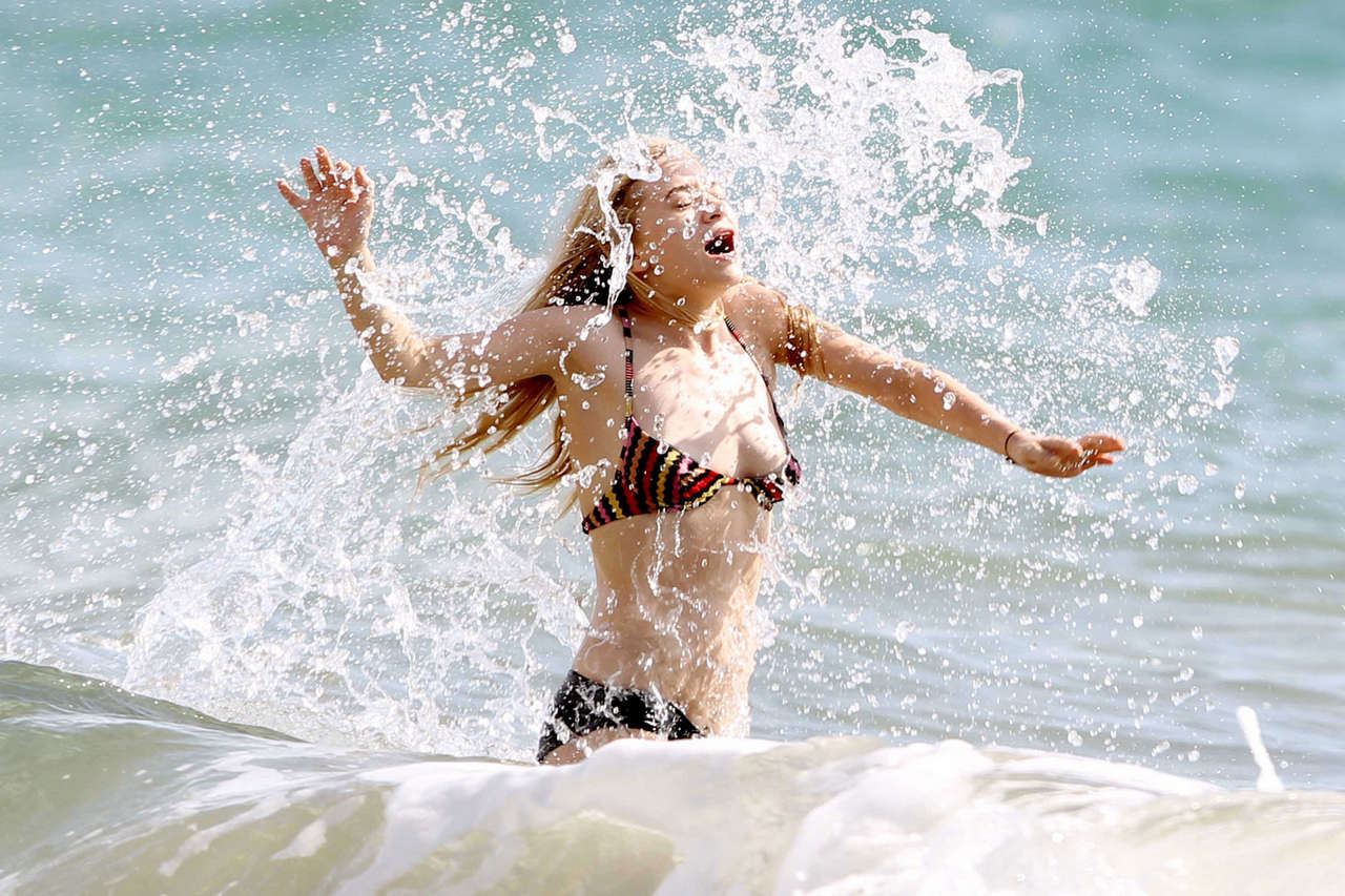 Ashley Olsen Bikini Candids Beach Maui