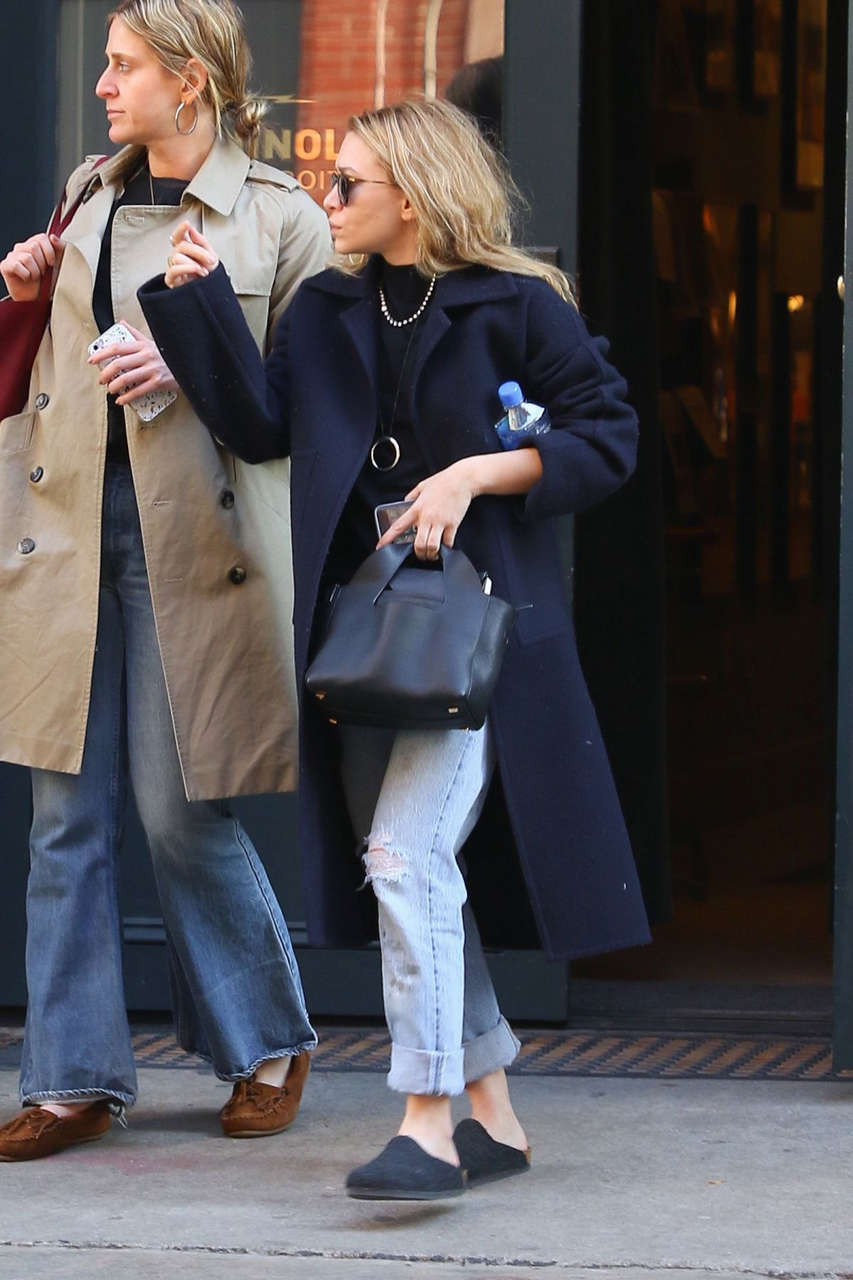 Ashley Olsen Out For Lunch New York