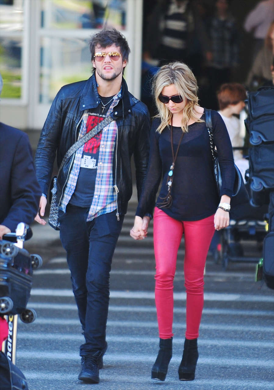 Ashley Tisdale Lax Airport Los Angeles