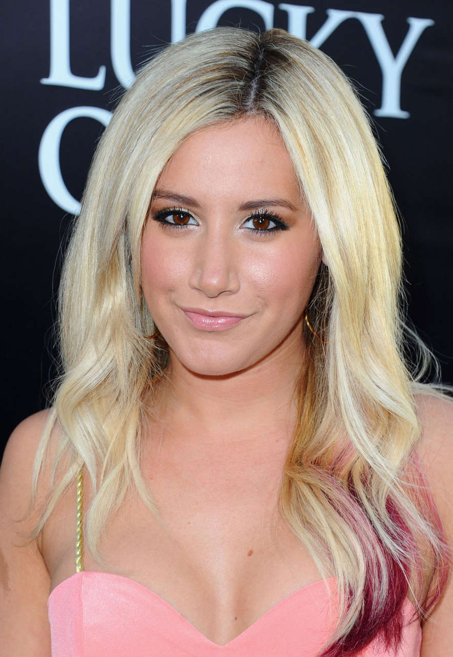 Ashley Tisdale Lucky One Premiere Los Angeles
