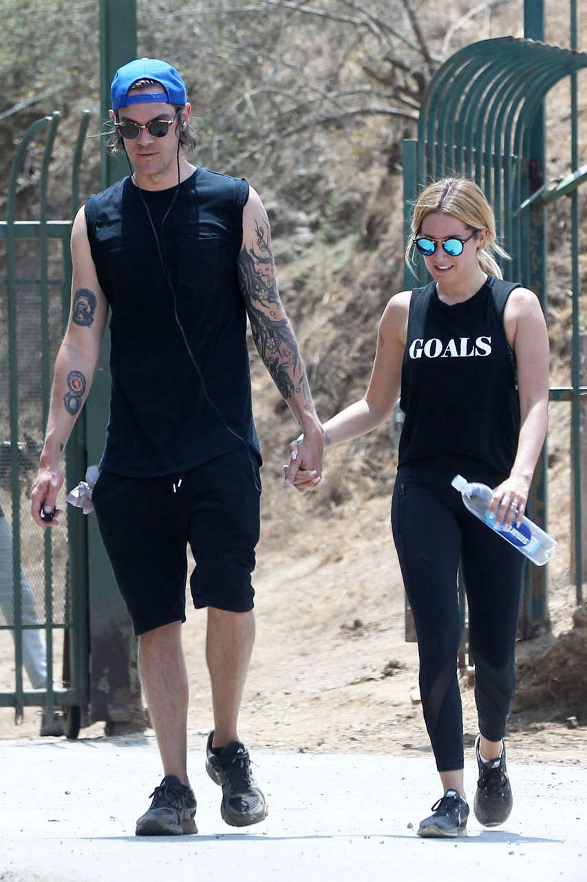 Ashley Tisdale Out Hikkng Runyon Canyon Los Angeles