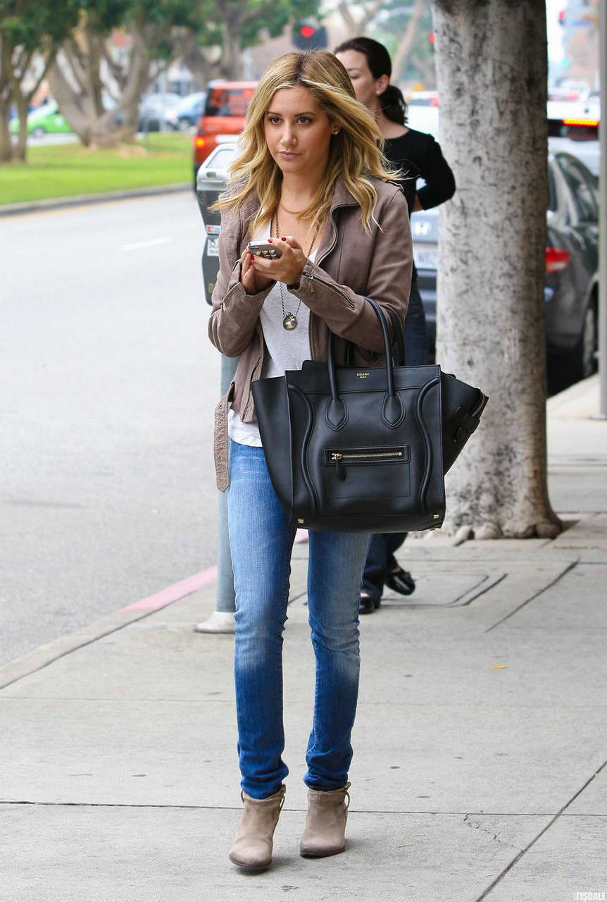 Ashley Tisdale Outside Coral Tree Cafe