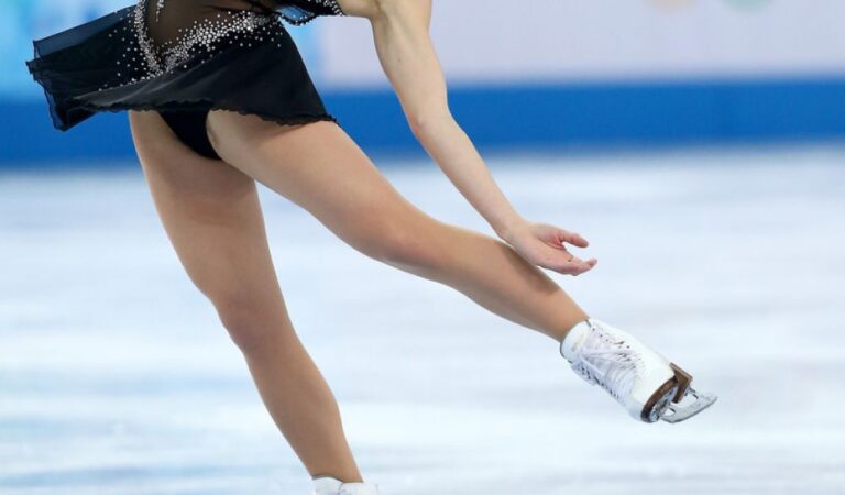 Ashley Wagner Figure Skating Ladies Short Program Sochi (11 photos)