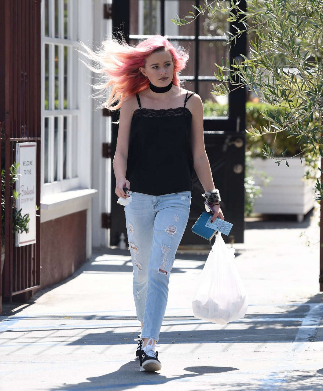 Ava Phillippe Out About Brentwood