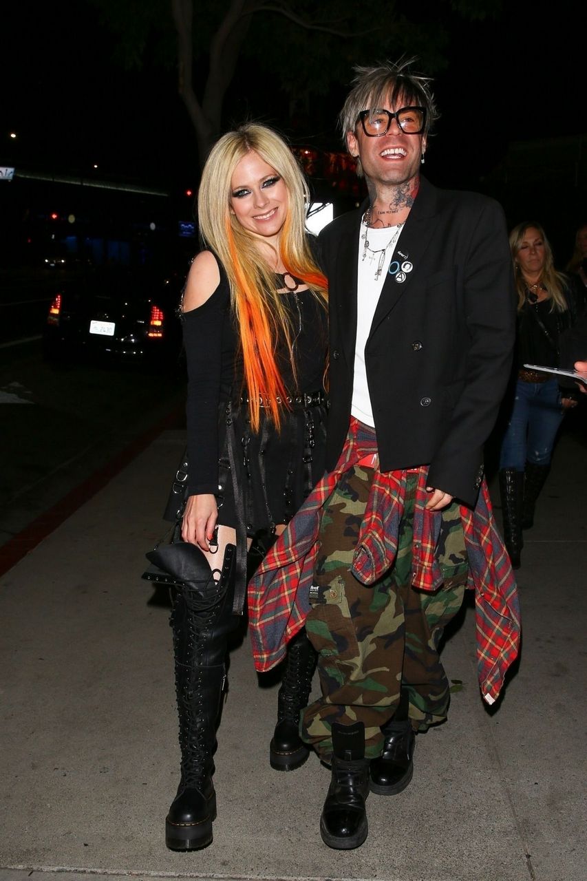 Avril Lavigne And Mod Sun Arrives Roxy Theatre West Hollywood