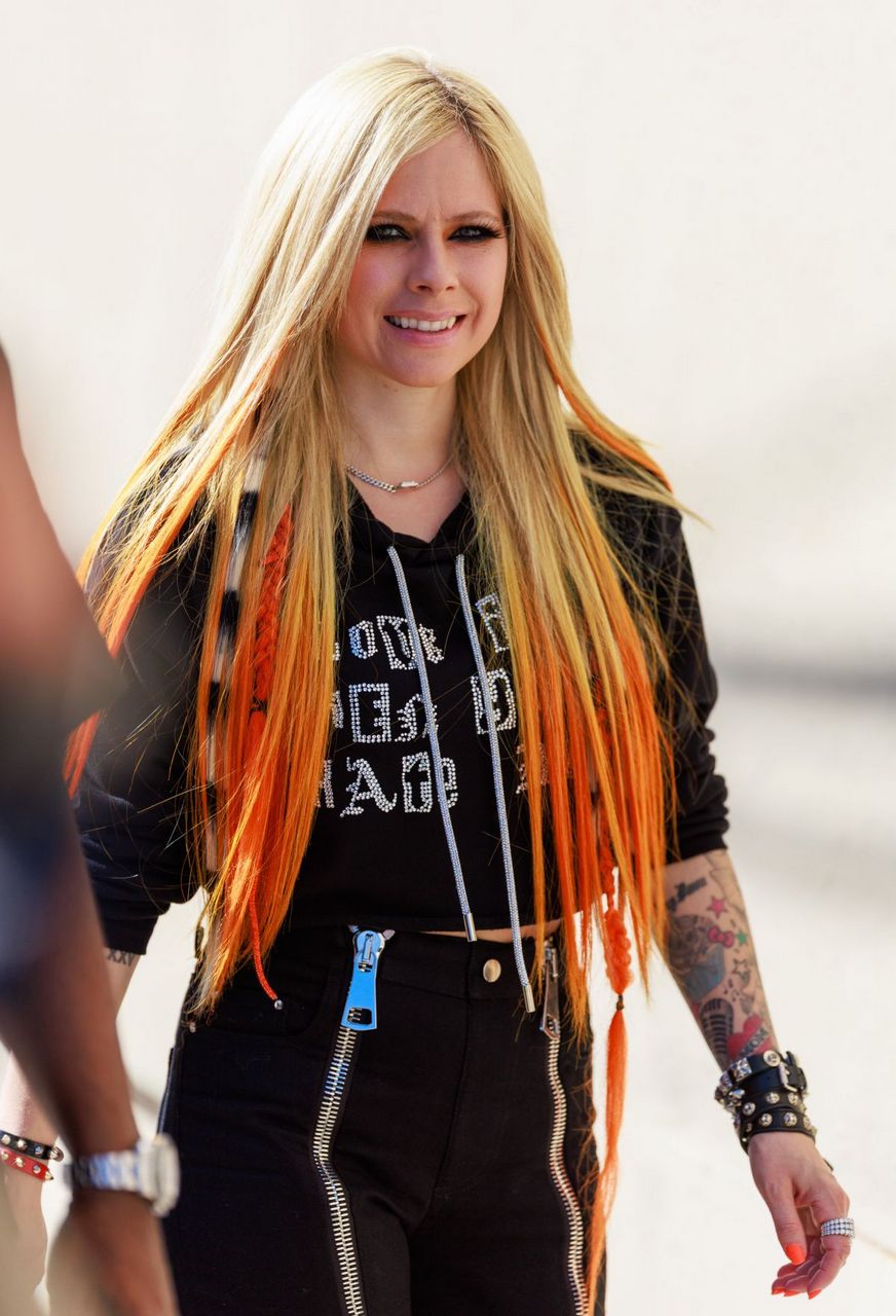 Avril Lavigne Arrives Jimmy Kimmel Live Los Angeles