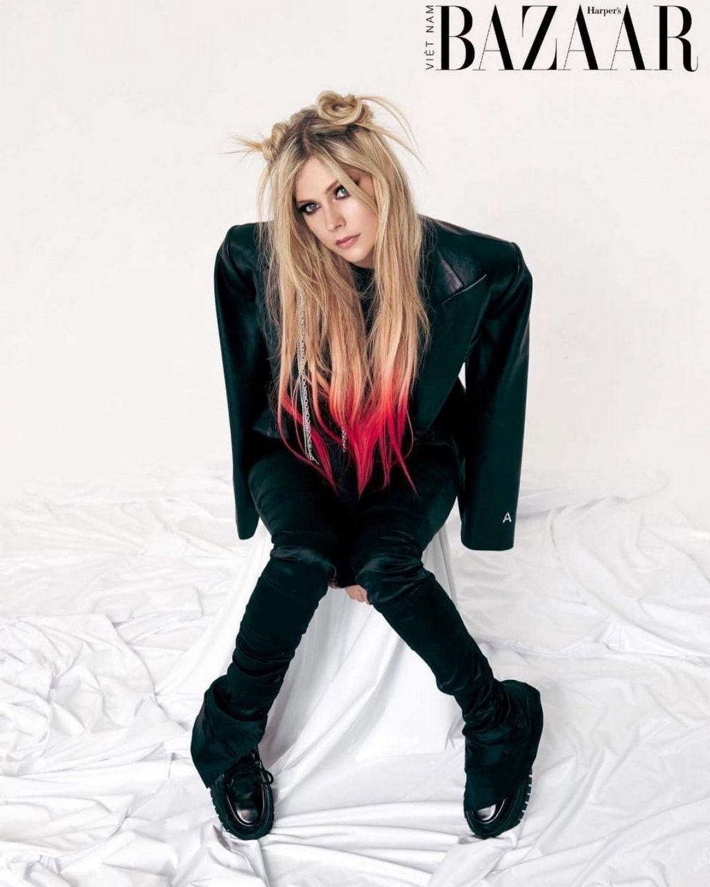 Avril Lavigne For Harper S Bazaar Magazine Vietnam January