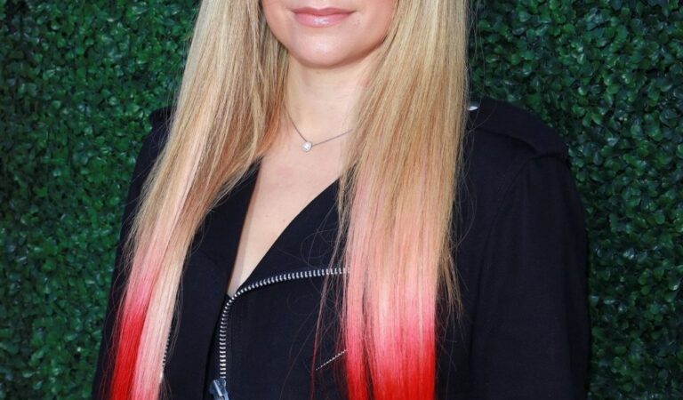 Avril Lavigne Variety S Hitmakers Brunch Los Angeles (10 photos)