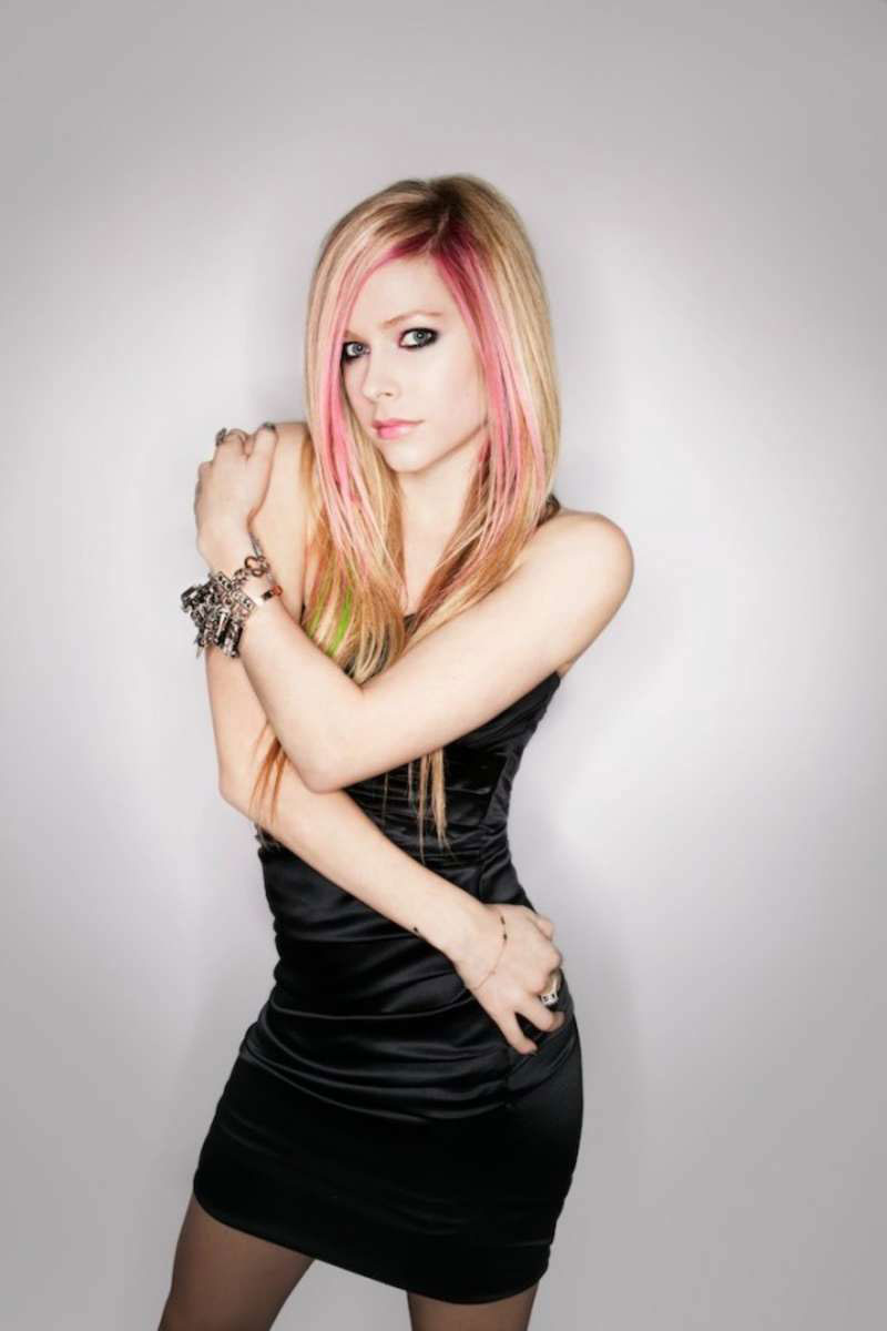 Avril Lavigne Wild Rose Photoshoot