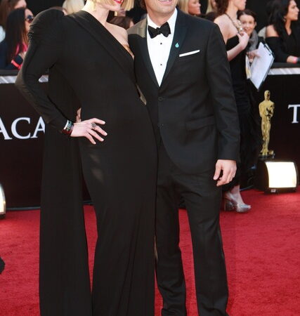 Backseatoftheimpala Mark Ruffalo And His Wife (1 photo)
