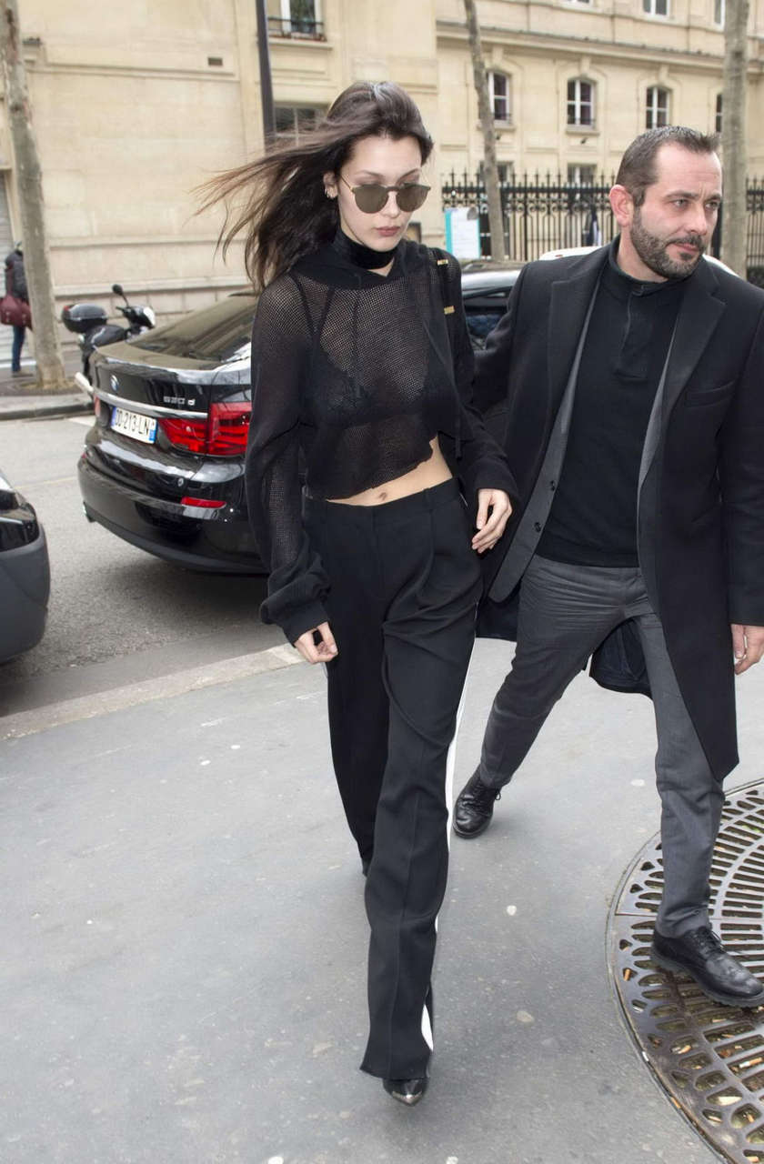 Bella Hadid Arrives Her Hotel Paris