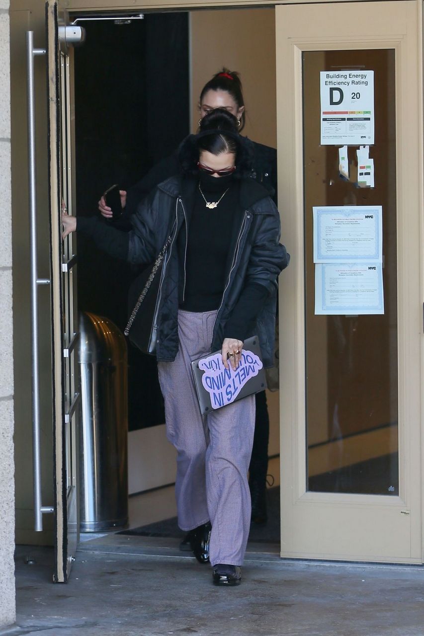 Bella Hadid Leaves Her Apartment New York