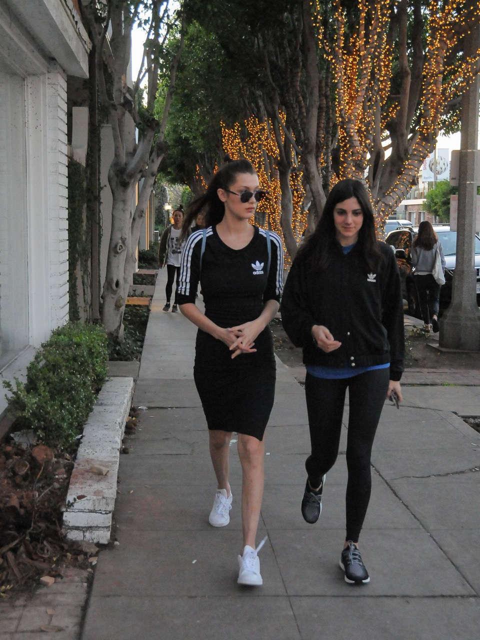 Bella Hadid Out About Los Angeles