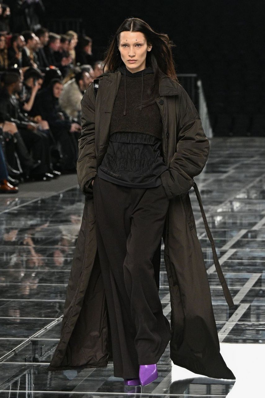 Bella Hadid Walks Runway Givenchy Fashion Show Paris