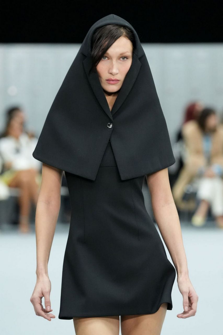 Bella Hadid Walks Runwayat Coperni Fashion Show Paris