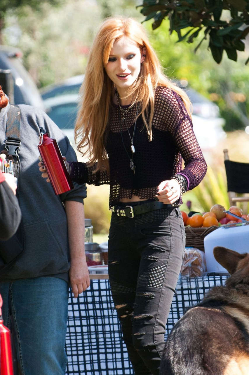 Bella Thorne Set Amityville Los Angeles