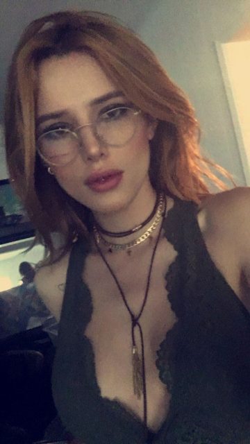 Bella Thorne Sexy