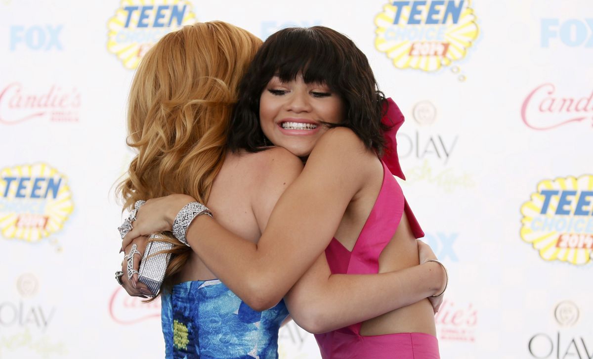 Bella Thorne Teen Choice Awards 2014 Los Angeles