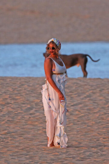 Beyonce Beach Hawaii