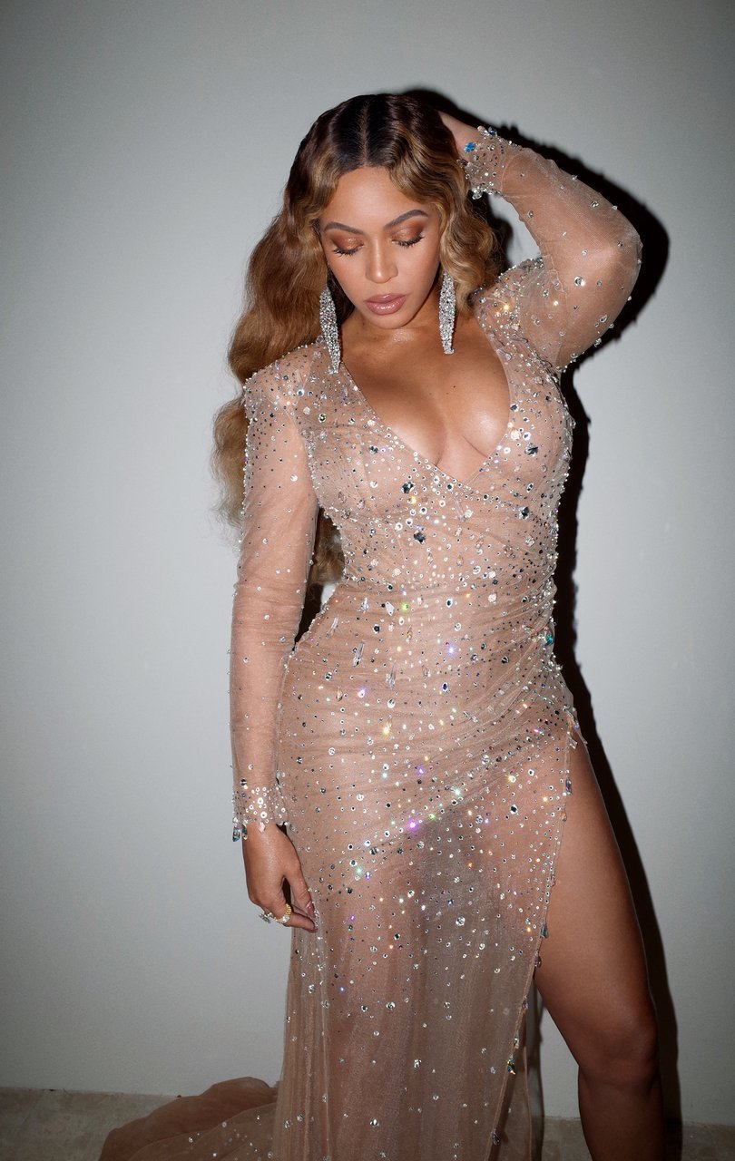 Beyonce Hot