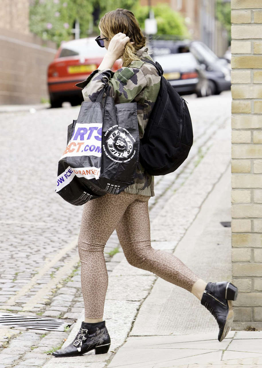 Billie Piper Out About London