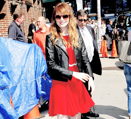 Blondiepoison Emma Stone Arriving At Late Show