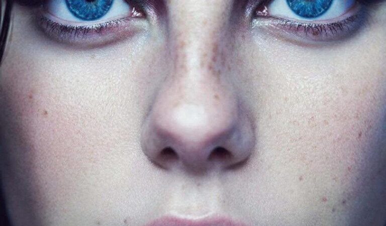 Blue Eyed Kaya Scodelario Hot (1 photo)