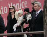 Brad Pitt Angelina Jolie And The Kids