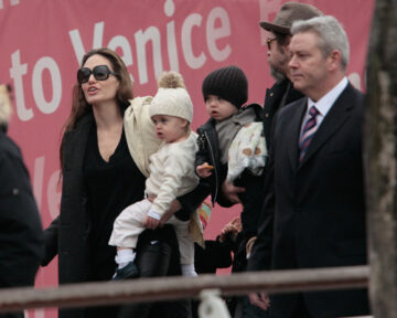 Brad Pitt Angelina Jolie And The Kids
