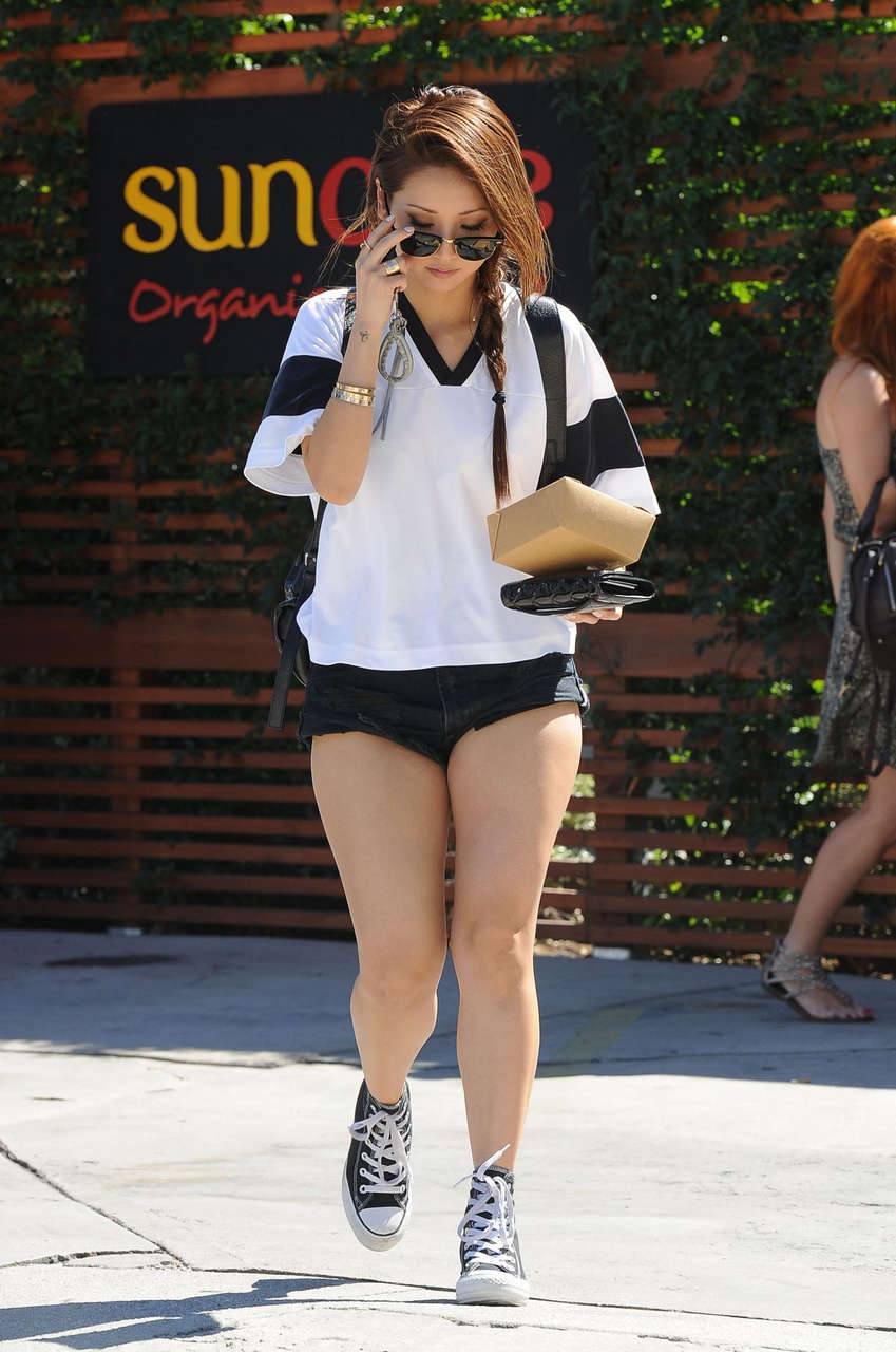 Brenda Song Shorts Out About Los Angeles