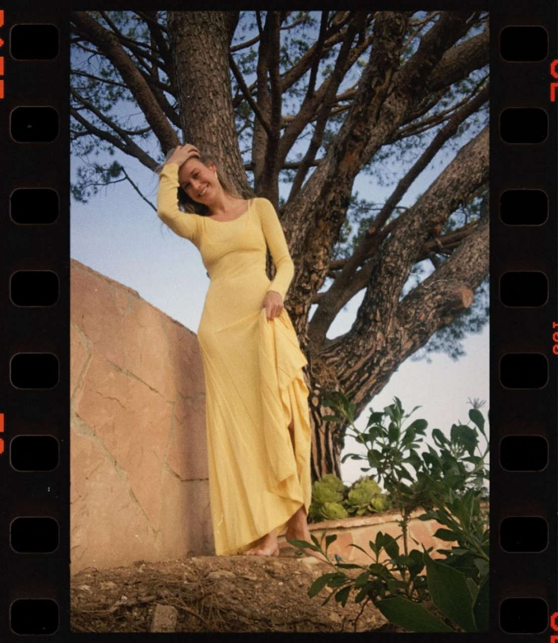 Brie Larson Self Portrait Photoshoot For Emmy S
