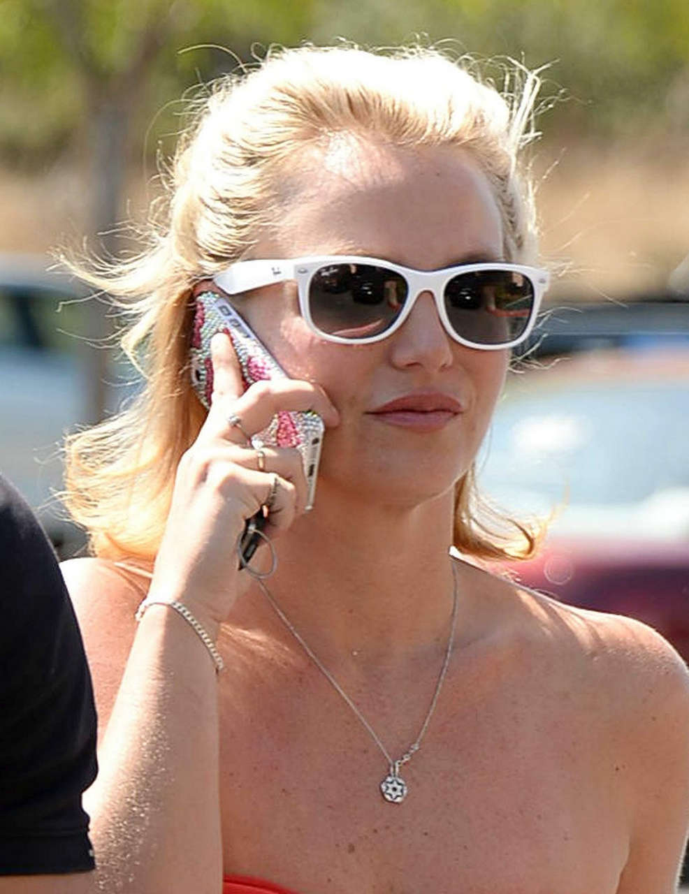 Britney Spears Arrives Starbucks Thousand Oaks