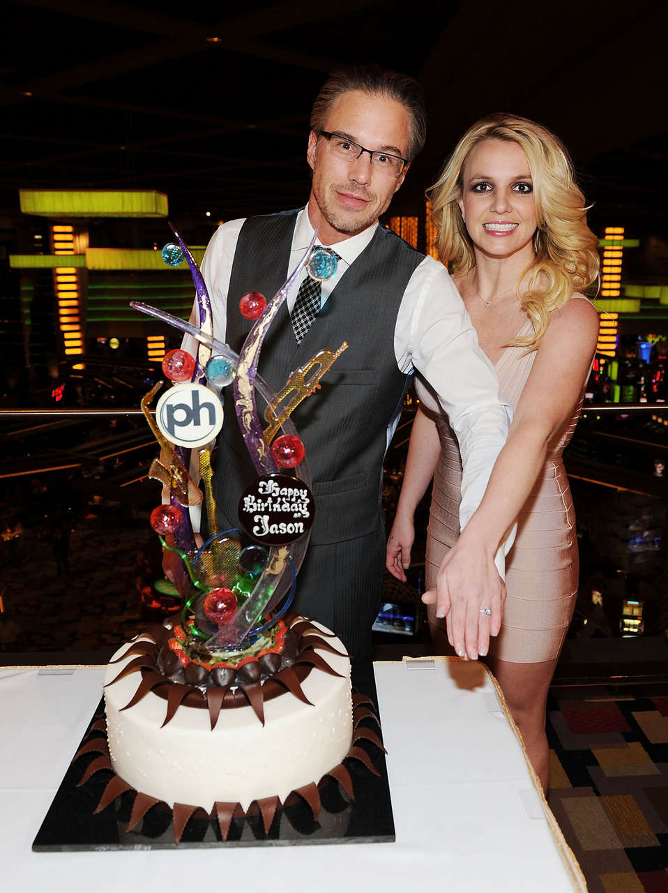 Britney Spears Celebrates Engagement Planet Hollywood Las Vegas