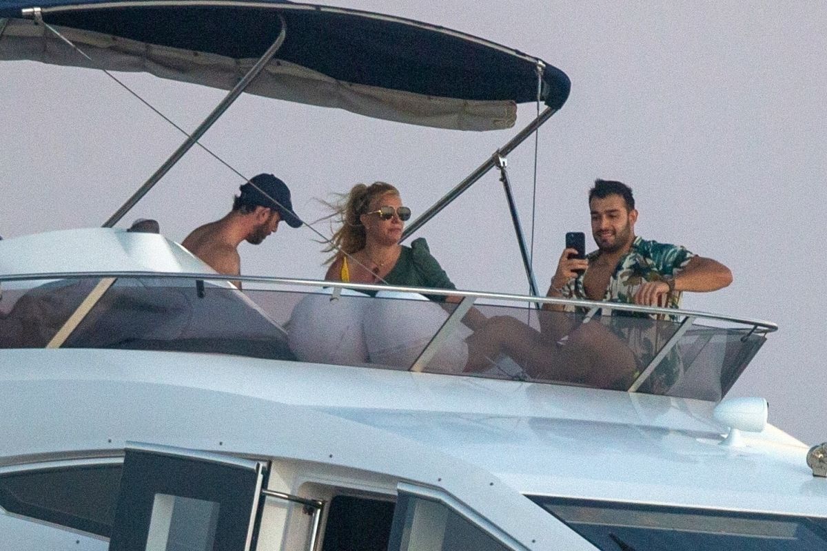 Britney Spears Cruise Yacht Cabo San Lucas