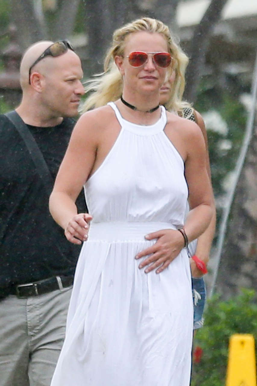 Britney Spears Out Shopping Hawaii