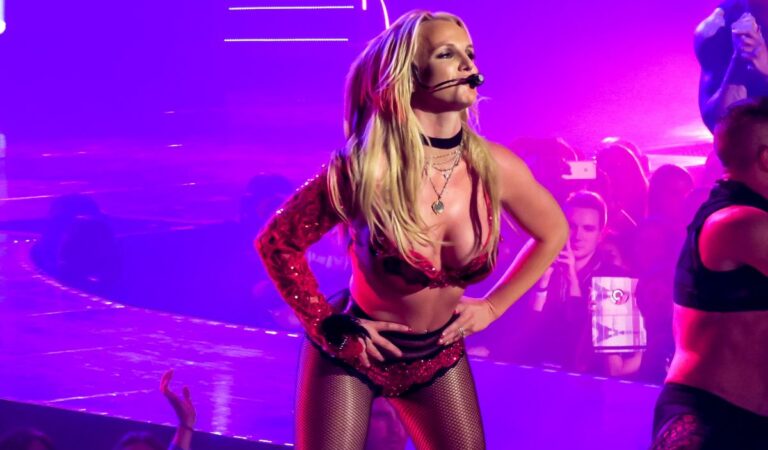 Britney Spears Piece Of Me Show Planet Hollywood Resort Casino Las Vegas (11 photos)