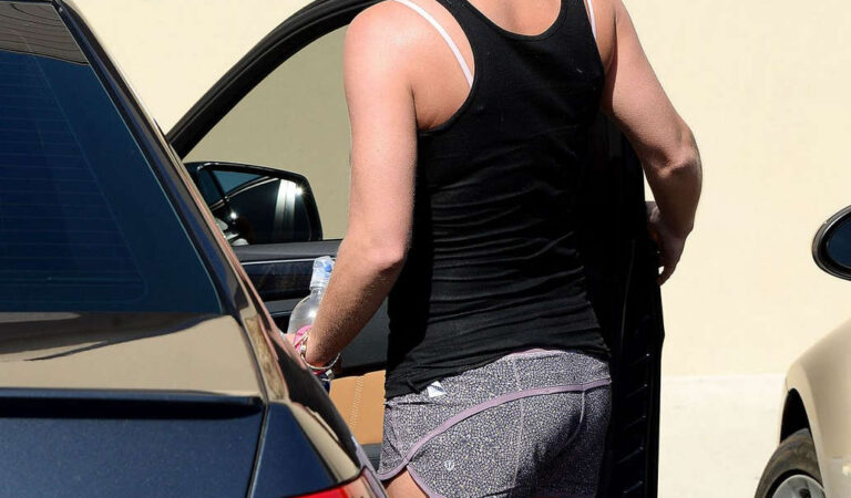 Britney Spears Shorts Leaves Gym Westlake Village (14 photos)
