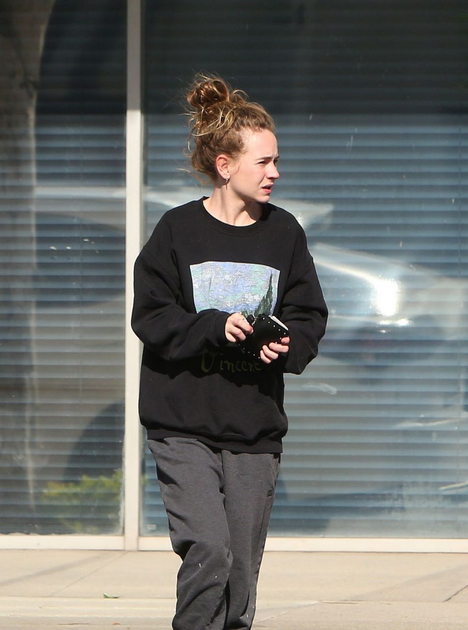 Britt Robertson Out And About Los Angeles