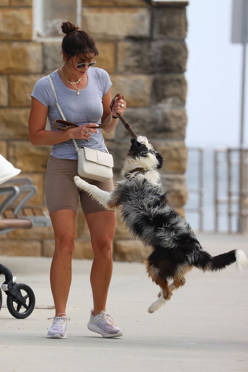 Brittany Hockley Out With Her Dog Bondi