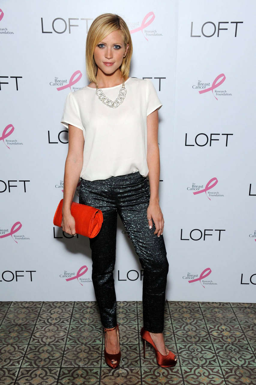 Brittany Snow Genart Honors Alumni Vena Cava Party Los Angeles