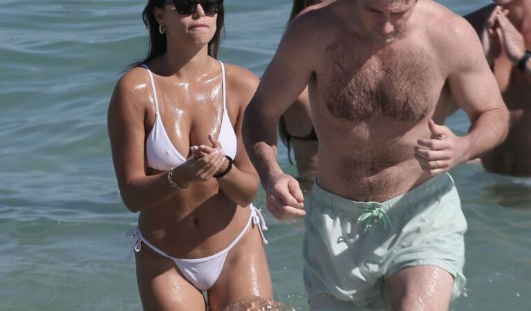 Brooks Nader Bikini Beach Miami (7 photos)
