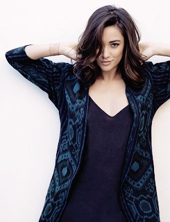 Brulians Shay Mitchell Gift Guide Day